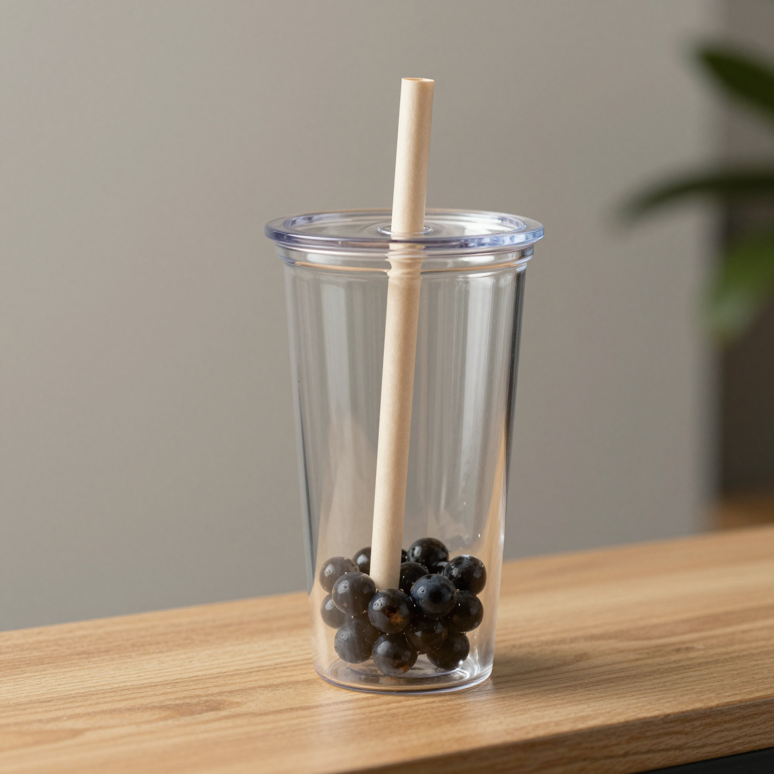 Clear Plastic Tumblers with Straws